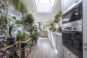 Photo 11- click for photo gallery